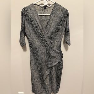 Dress by Femme de Carrière.